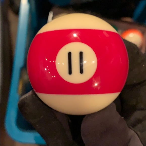 Pool balls set brand new - Picture 2 of 3